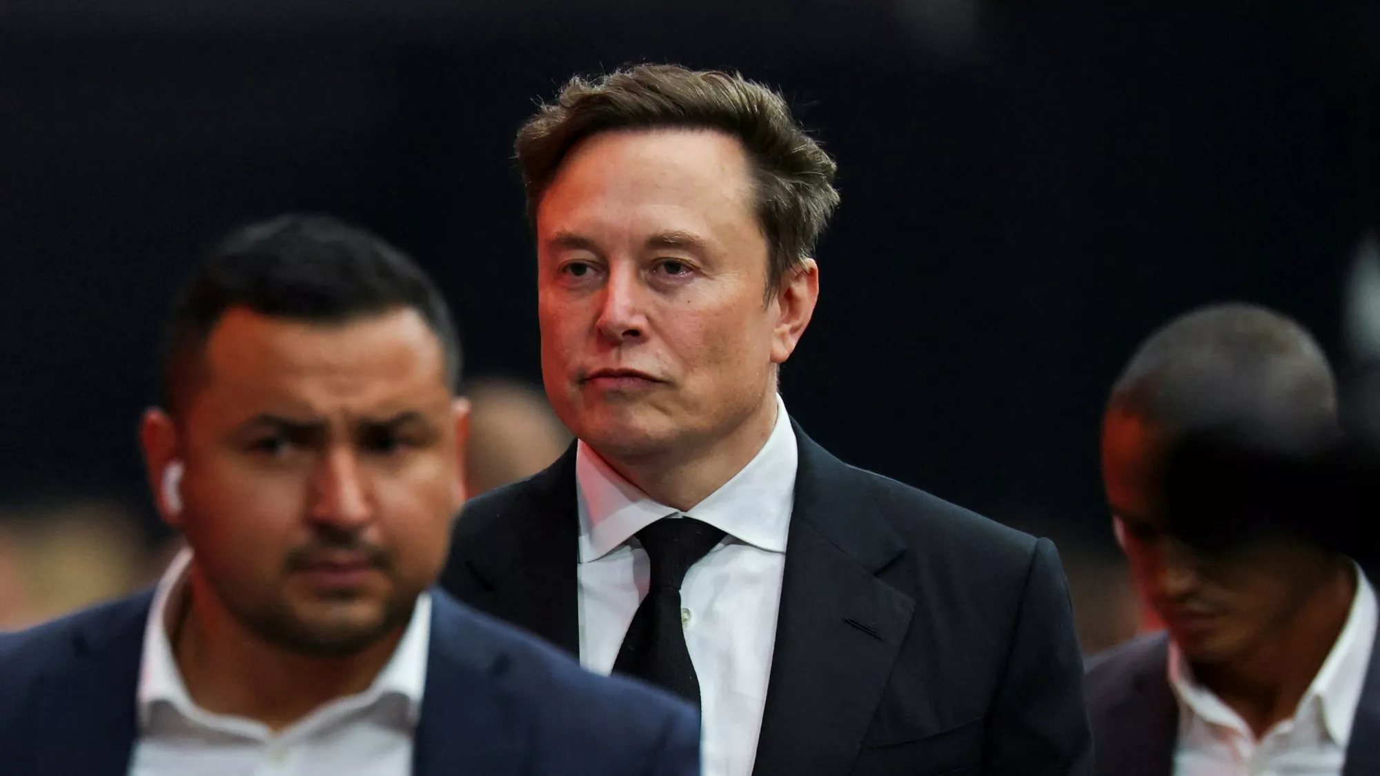 马斯克推AI生成百科Grokipedia 与维基百科打对台