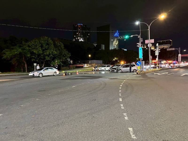 发生酒驾逆向车祸的路口。(民众提供) 发生酒驾逆向车祸的路口。(民众提供)