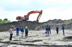 独家》美浓大峡谷案地主石丽君丈夫 检调面前喝农药拒捕命危