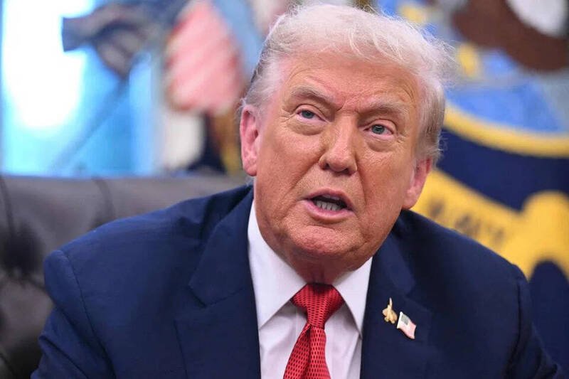 美国总统川普创办的社群平台「真实社群」,宣布将开放用户对选举、体育赛事等真实世界事件下注,以利用日益普及的博弈形式获利。(法新社资料照) 美国总统川普创办的社群平台「真实社群」,宣布将开放用户对选举、体育赛事等真实世界事件下注,以利用日益普及的博弈形式获利。(法新社资料照)