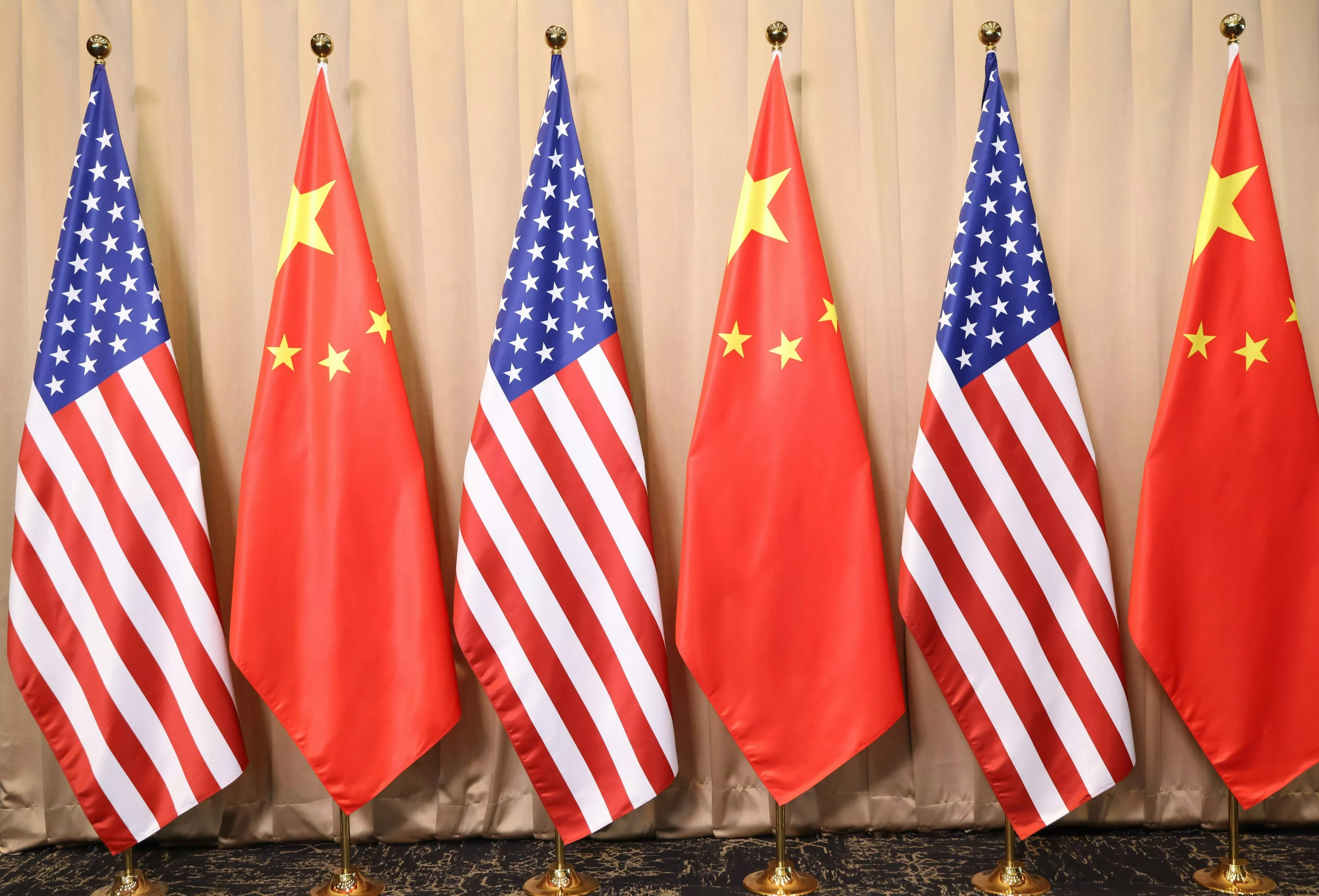 中美"停火"1年:撤芬太尼关税 对等关税续停 达3点共识