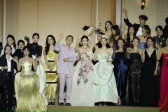 钟楚曦卷入杨幂刘亦菲双C之争，内娱番位谁在操盘？