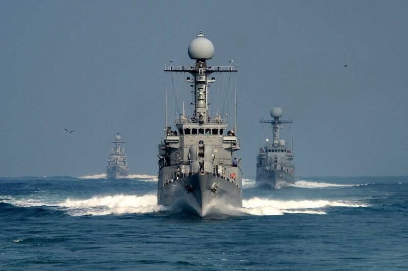 南韩海军舰艇在黄海巡弋。（欧新社档案照）