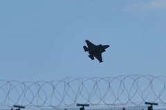 英驻赛普勒斯基地遭「伊朗制」无人机轰炸 官员:有2架被拦截