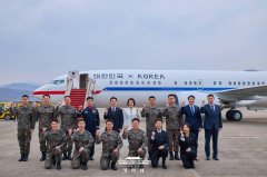 画面曝！李在明启用南韩新型总统专机「空军二号」