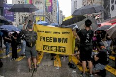 香港反送中7千人未起诉 带去中国参观「认识国家」更生