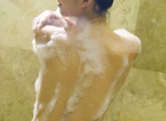 高雄健身房浴室惊见针孔偷拍  色狼远端操控被活逮2女受害