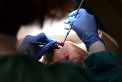 牙痛受不了!韩男挪用近2亿元潜逃10年 因根管治疗被捕