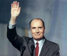法国从何时开始搞砸了？ 他透露是从密特朗1981年上台之后